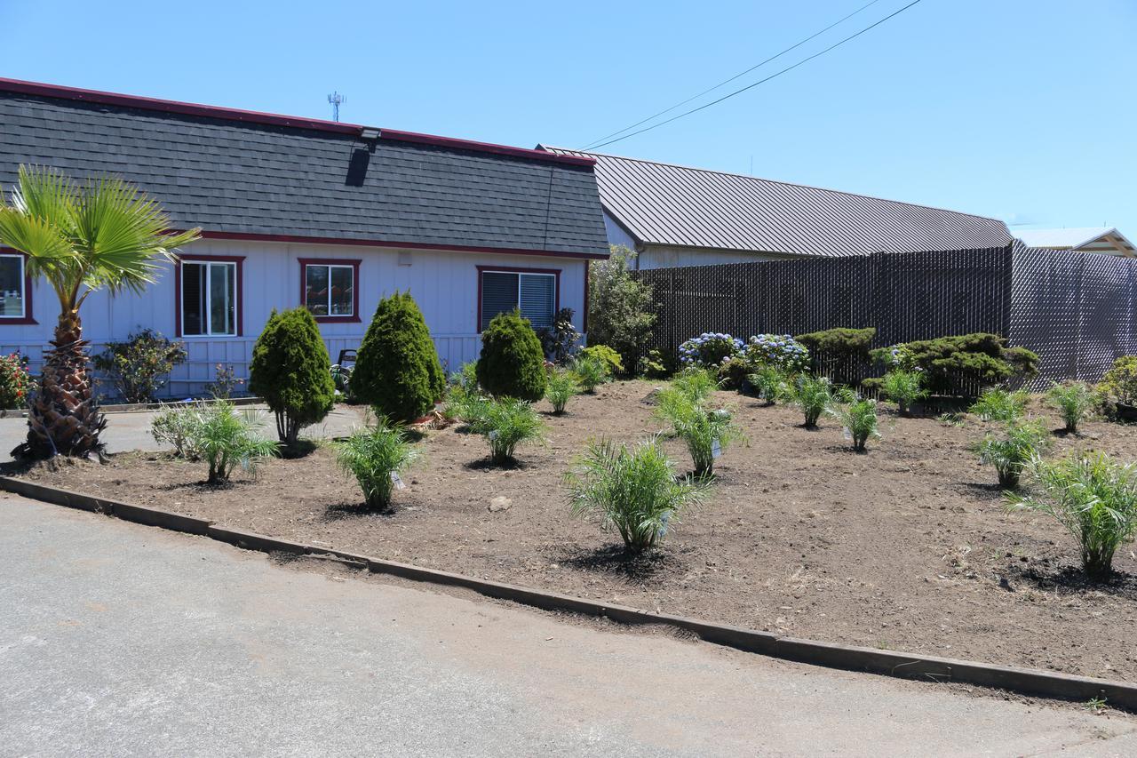 Westward Inn Crescent City Exterior photo